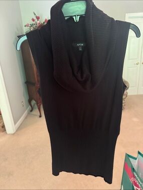 Apt. 9 Black Sleeveless Cowl Neck Knit Top